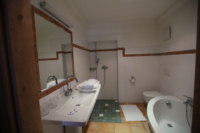 Imagen de la habitación del Hotel Haus Wartenberg. Foto 4