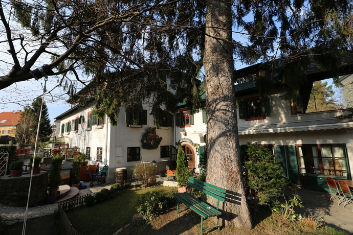 Imagen de los exteriores del Hotel Haus Wartenberg. Foto 16