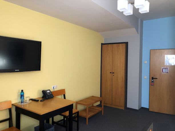 Imagen de la habitación del Hotel Haus des Volkes - Das Bauhaushotel. Foto 9