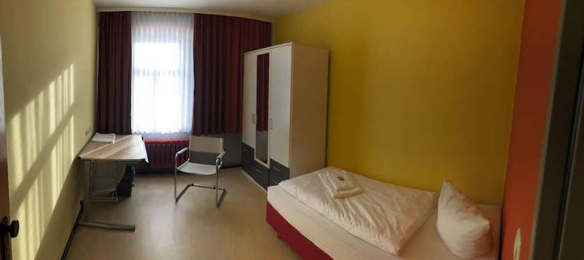 Imagen de la habitación del Hotel Haus des Volkes - Das Bauhaushotel. Foto 11