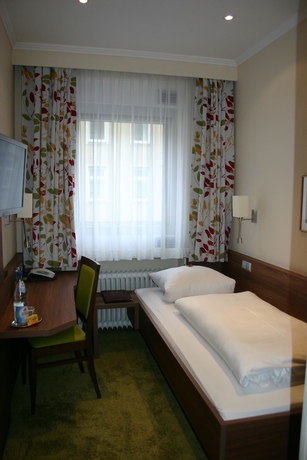 Imagen de la habitación del Hotel Hauser. Foto 11