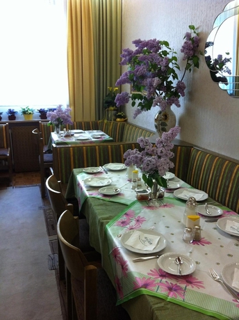 Imagen del bar/restaurante del Hotel Hauser. Foto 3