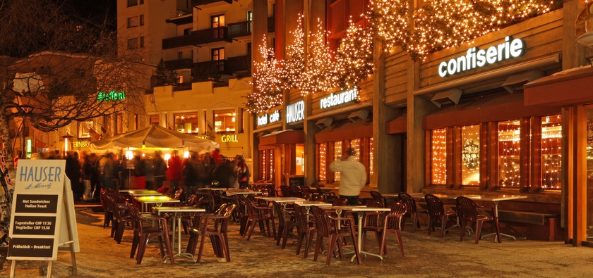 Imagen del bar/restaurante del Hotel Hauser St. Moritz. Foto 3