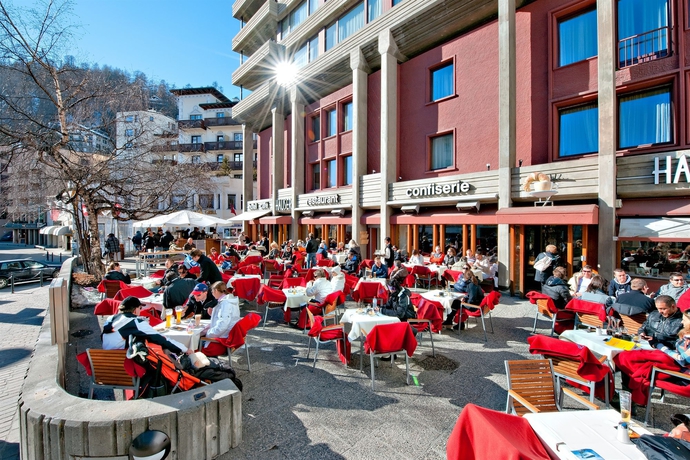 Imagen de los exteriores del Hotel Hauser St. Moritz. Foto 13