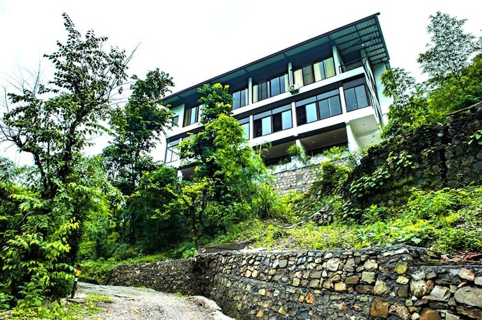 Imagen general del Hotel Haut Monde Hill Stream Resort and Spa. Foto 1