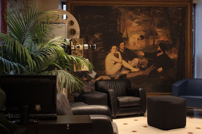 Imagen del bar/restaurante del Hotel Hauteville Opera. Foto 2