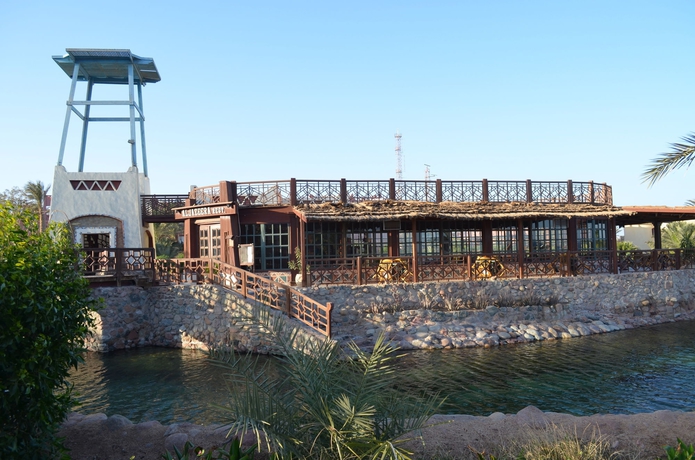 Imagen de los exteriores del Hotel Hauza Beach Resort. Foto 8