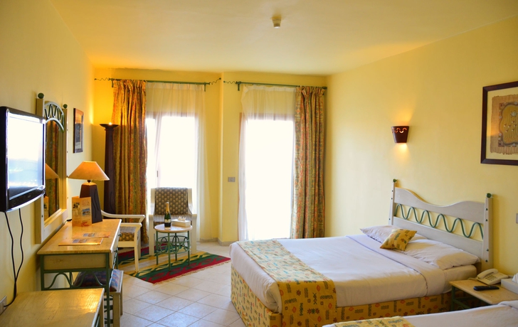 Imagen de la habitación del Hotel Hauza Beach Resort. Foto 3