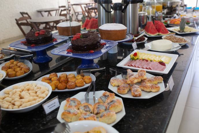 Imagen del bar/restaurante del Hotel Havana Express. Foto 5