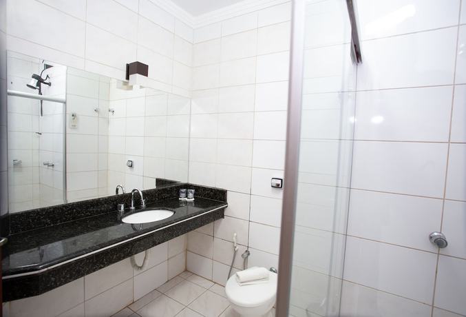 Imagen de la habitación del Hotel Havana Express. Foto 12