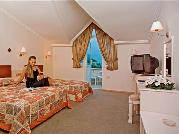 Imagen general del Hotel Havana, Kemer. Foto 15