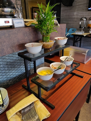 Imagen del bar/restaurante del Hotel Havana Mutiara Belitung. Foto 3