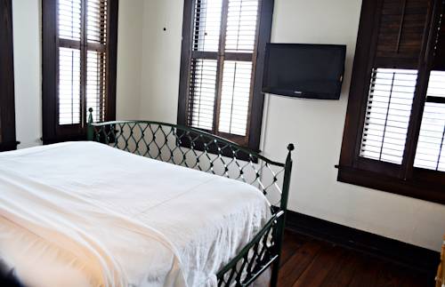 Imagen de la habitación del Hotel Havana, San Antonio. Foto 11