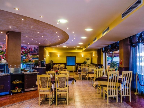 Imagen general del Hotel Havana, Varna Ciudad. Foto 3