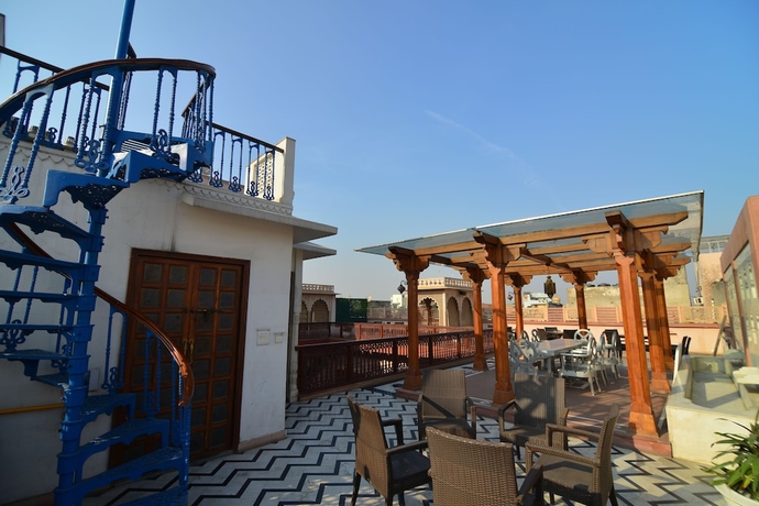 Imagen de la habitación del Hotel Haveli Dharampura. Foto 7