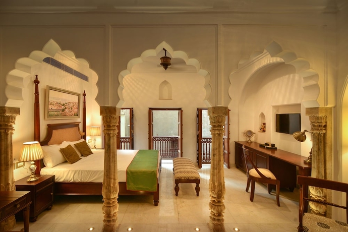 Imagen de la habitación del Hotel Haveli Dharampura. Foto 10