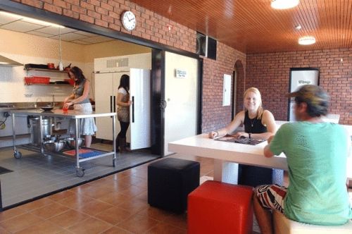 Imagen del bar/restaurante del Hotel Haven Backpacker Resort. Foto 2