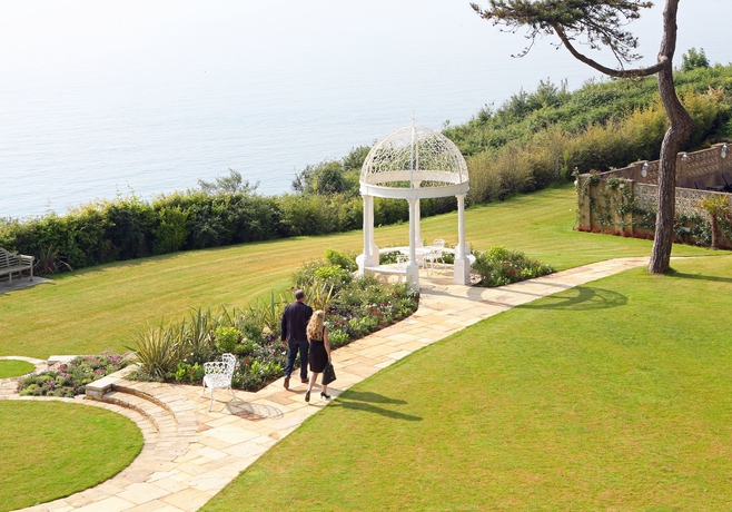 Imagen de los exteriores del Hotel Haven Hall. Foto 17