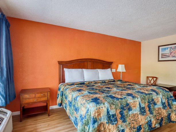 Imagen de la habitación del Hotel Haven Inn And Suites, Decatur. Foto 2