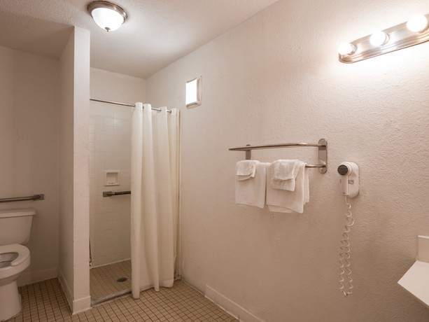Imagen de la habitación del Hotel Haven Inn And Suites, Decatur. Foto 13