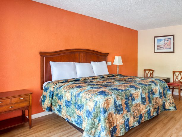 Imagen de la habitación del Hotel Haven Inn And Suites, Decatur. Foto 18