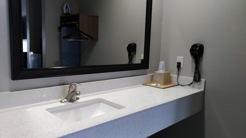 Imagen de la habitación del Hotel Haven Inn and Suites Downtown Houston. Foto 8