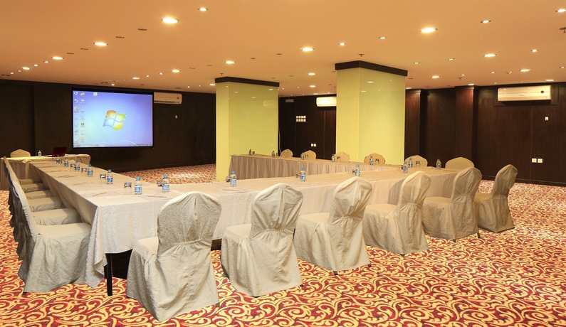 Imagen de los interiores del Hotel Haven Plaza. Foto 8