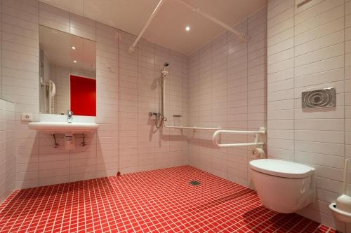 Imagen general del Hotel Havenhostel Cuxhaven. Foto 5