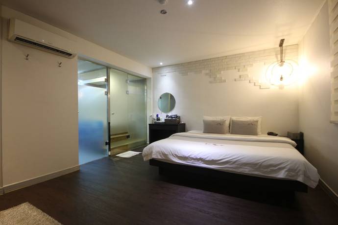 Imagen de la habitación del Hotel H-avenue Seomyeon Station. Foto 16