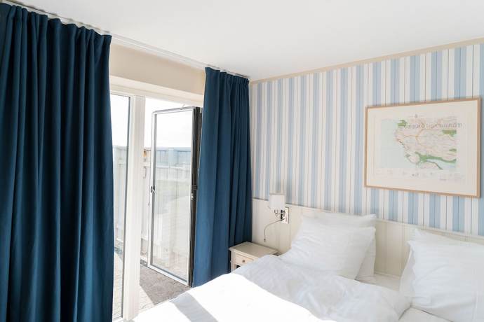 Imagen de la habitación del Hotel Havgr&iacute;m Seaside 1948. Foto 8