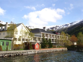 Imagen de los exteriores del Hotel Havila Raftevold. Foto 10