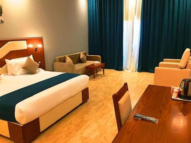 Imagen de la habitación del Hotel Hawaii Paradise Aqua Park Resort. Foto 4