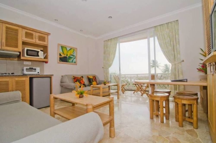 Imagen de la habitación del Hotel Hawaii Resort Family Suites. Foto 3
