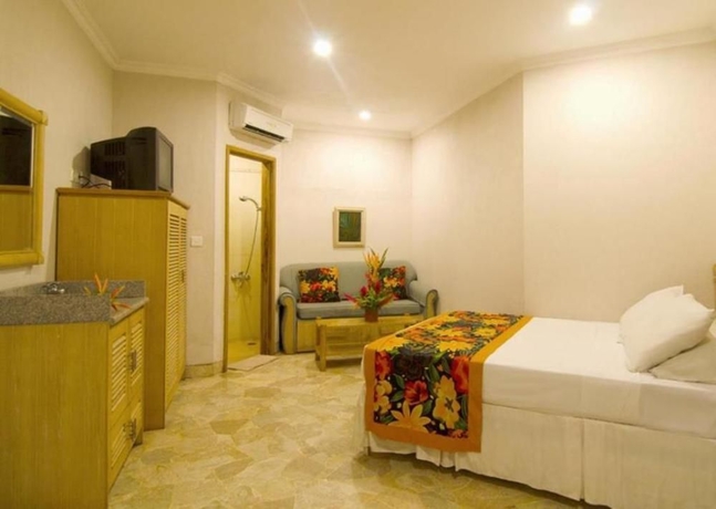 Imagen de la habitación del Hotel Hawaii Resort Family Suites. Foto 7
