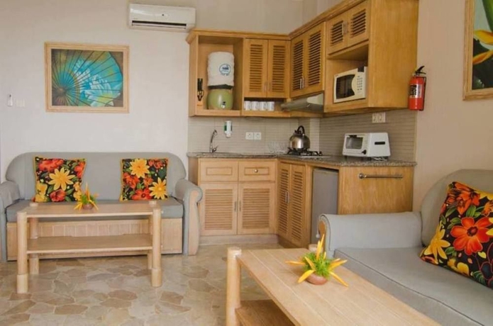 Imagen de la habitación del Hotel Hawaii Resort Family Suites. Foto 11