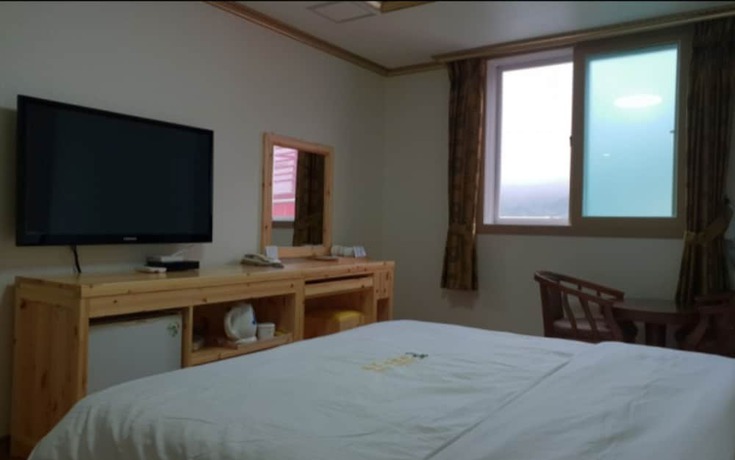 Imagen de la habitación del Hotel Hawaii, Tongyeong. Foto 8