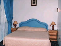 Imagen de la habitación del Hotel Hawali Continental. Foto 3