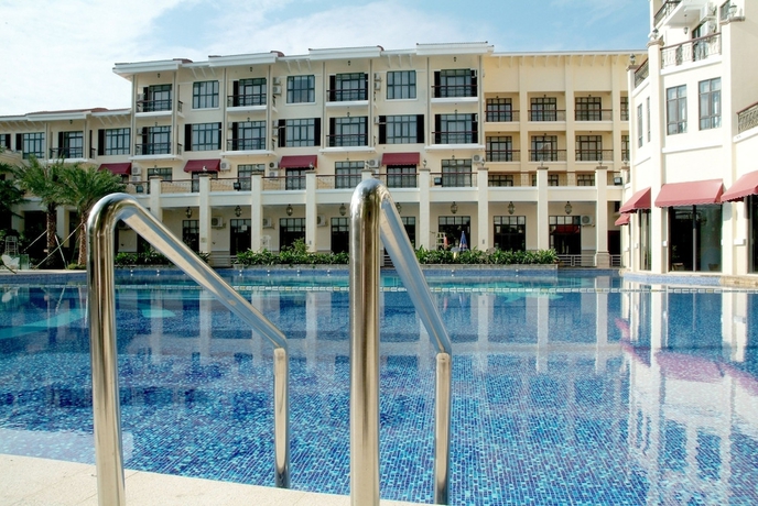Imagen de la piscina del Hotel Hawana Resort. Foto 19