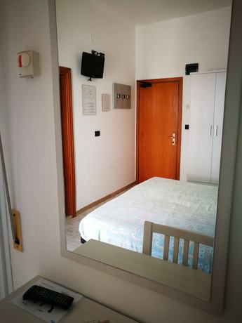 Imagen de la habitación del Hotel Haway, Rimini. Foto 16