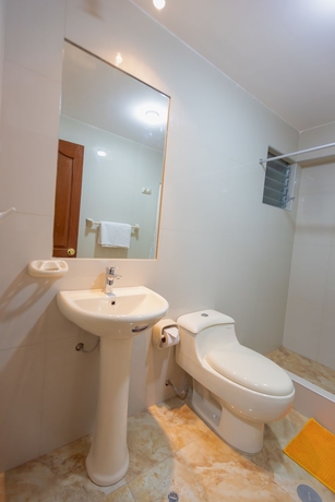 Imagen de la habitación del Hotel Hawka Inka Hostal. Foto 5