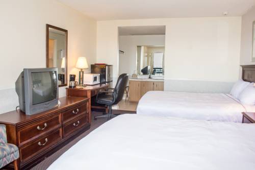 Imagen de la habitación del Hotel Hawk's Nest Lodge. Foto 4
