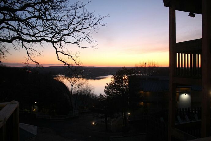 Imagen general del Hotel Hawk\'s Nest Lodge. Foto 4