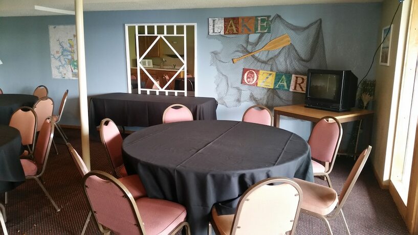 Imagen general del Hotel Hawk\'s Nest Lodge. Foto 5