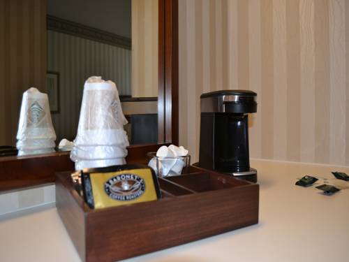 Imagen de la habitación del Hotel Haworth At Hope College. Foto 5