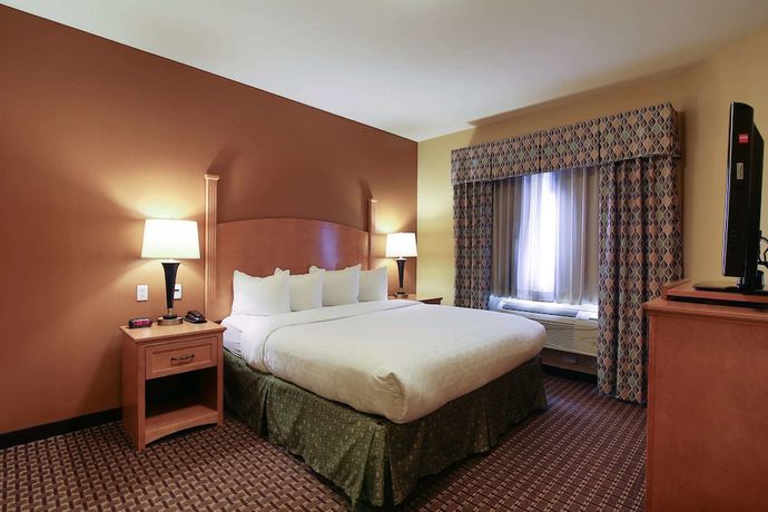 Imagen de la habitación del Hotel Hawthorn Extended Stay By Wyndham Minot. Foto 14