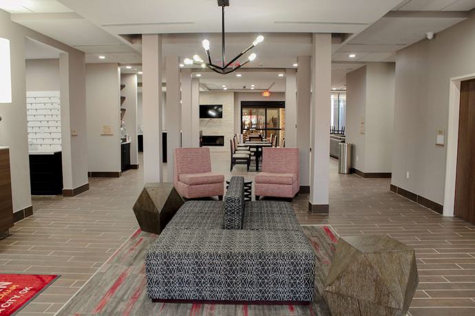 Imagen de los interiores del Hotel Hawthorn Extended Stay By Wyndham Oklahoma City Airport. Foto 20