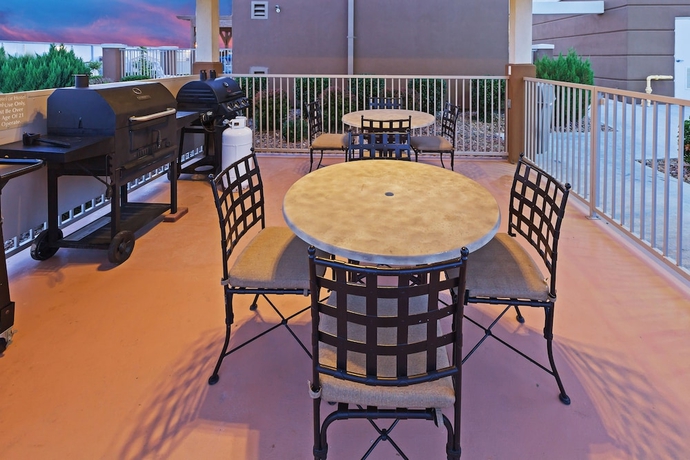 Imagen de los interiores del Hotel Hawthorn Extended Stay by Wyndham Ardmore. Foto 16