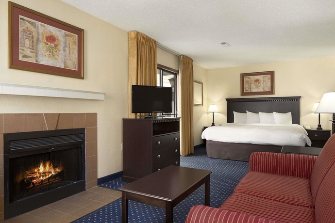 Imagen de la habitación del Hotel Hawthorn Extended Stay by Wyndham Fort Wayne. Foto 8