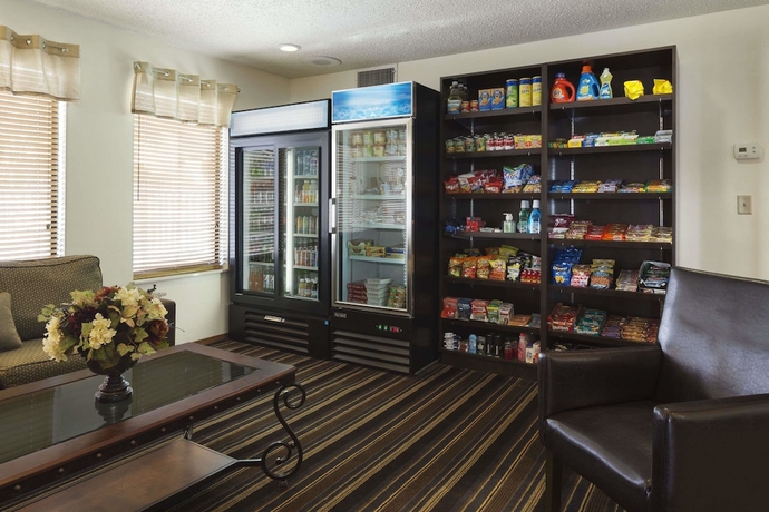 Imagen del bar/restaurante del Hotel Hawthorn Extended Stay by Wyndham Fort Wayne. Foto 4