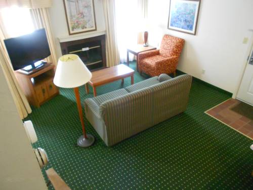 Imagen de la habitación del Hotel Hawthorn Extended Stay by Wyndham Green Bay. Foto 11